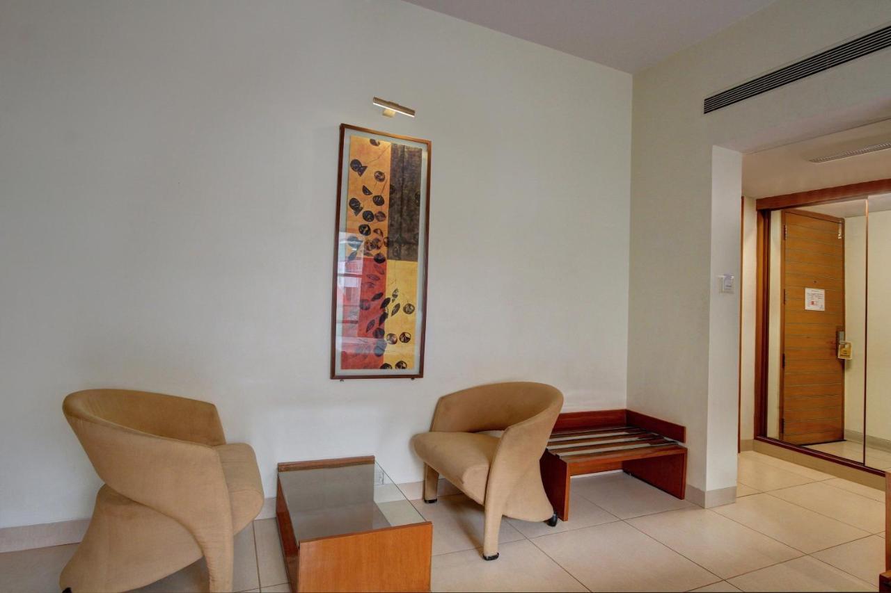 Hotel Capital O 16165 Cartier à Bangalore Extérieur photo