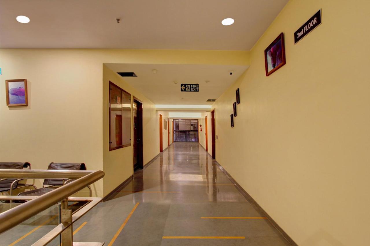 Hotel Capital O 16165 Cartier à Bangalore Extérieur photo