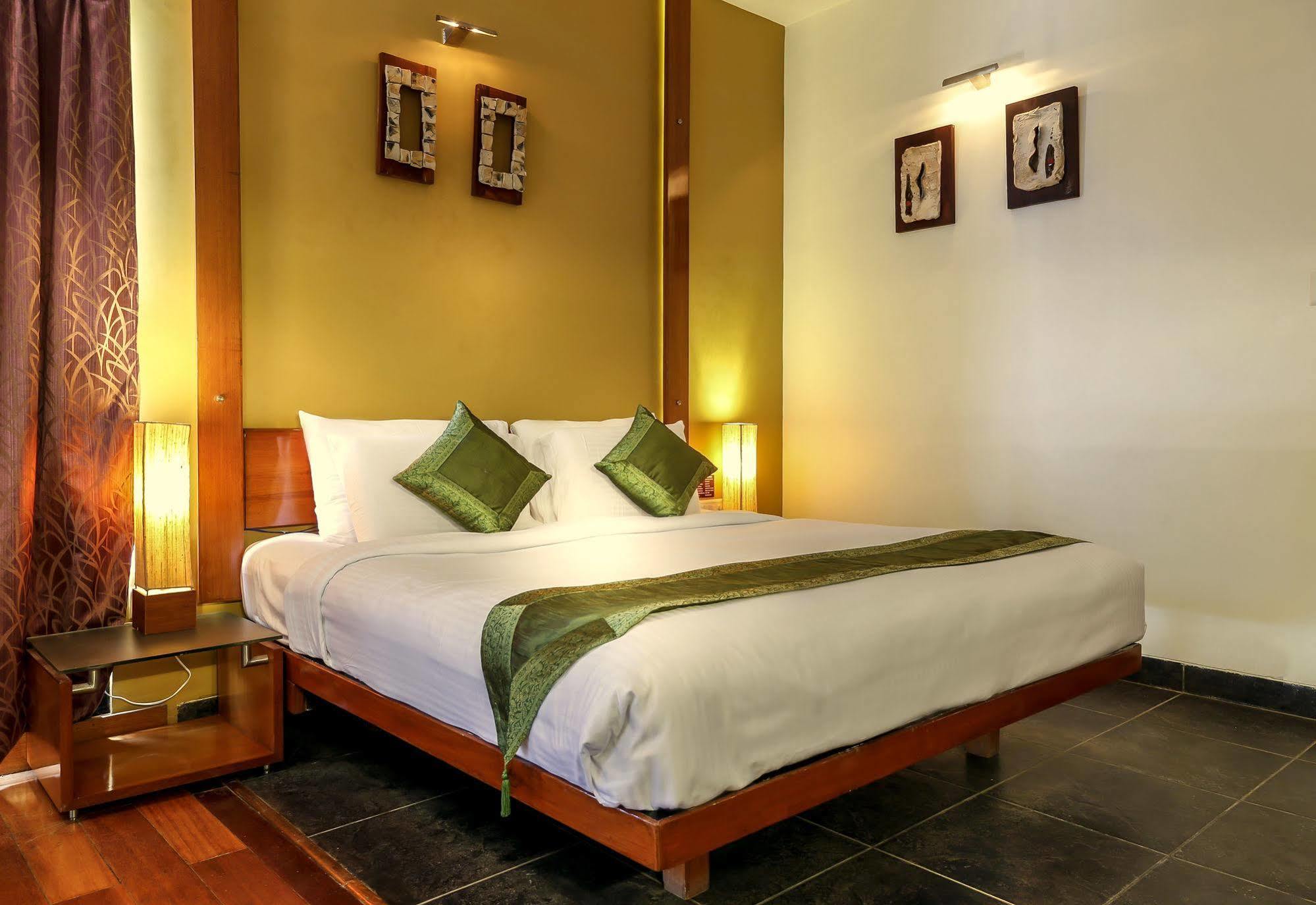 Hotel Capital O 16165 Cartier à Bangalore Extérieur photo