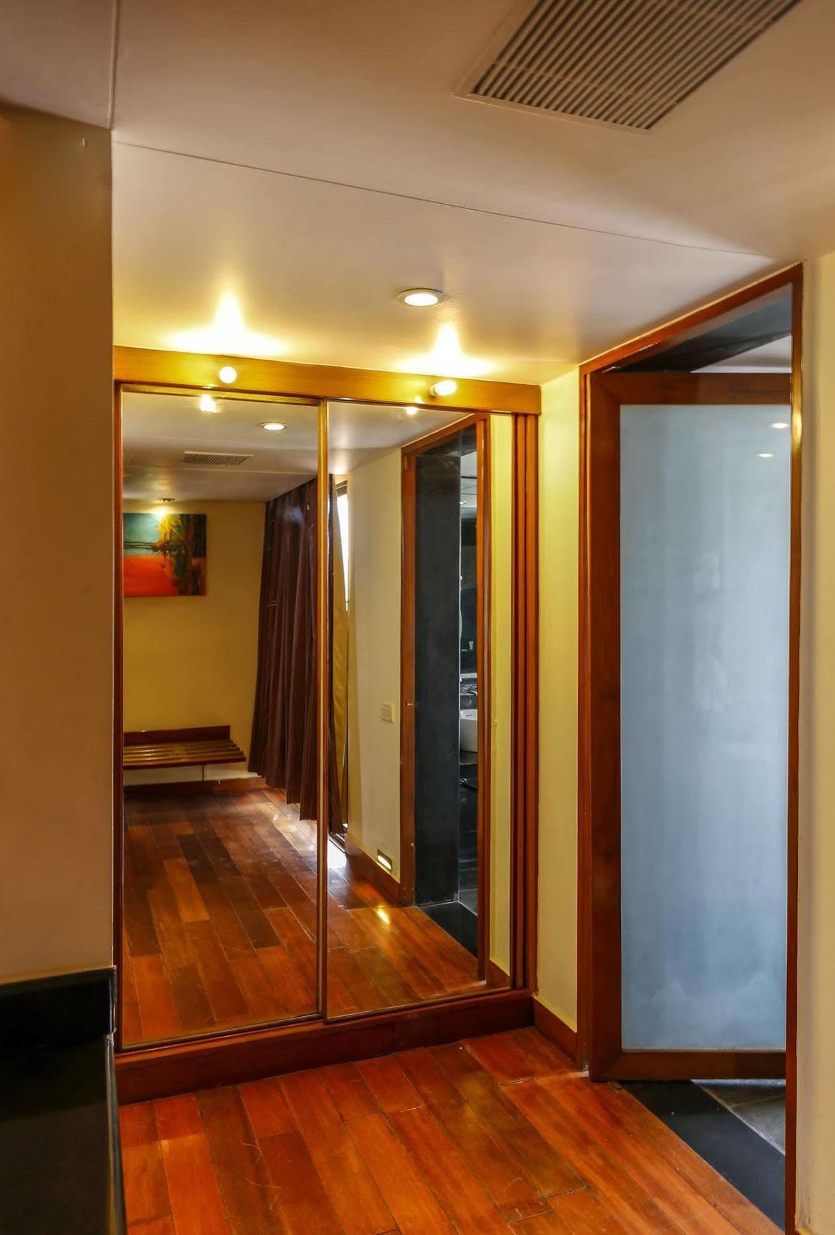Hotel Capital O 16165 Cartier à Bangalore Extérieur photo